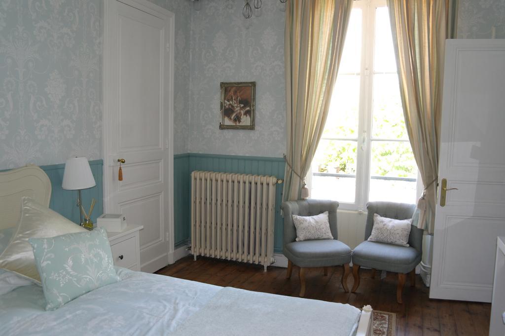 Saint-Séverin Le Chalet De Luxe Bed & Breakfast エクステリア 写真