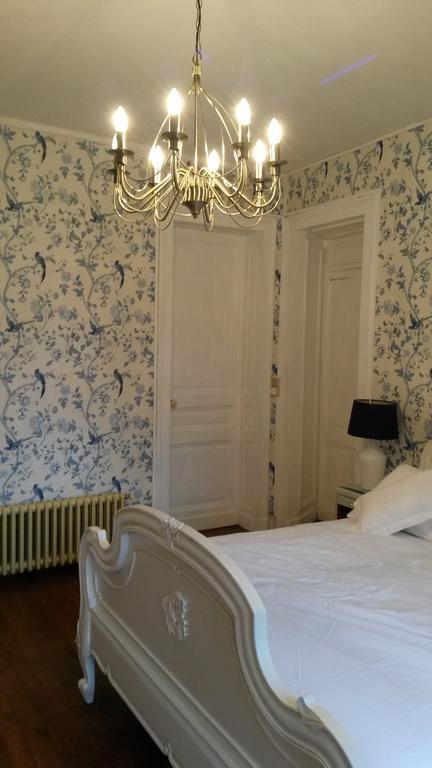 Saint-Séverin Le Chalet De Luxe Bed & Breakfast 部屋 写真