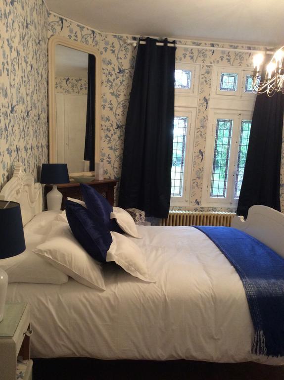 Saint-Séverin Le Chalet De Luxe Bed & Breakfast エクステリア 写真