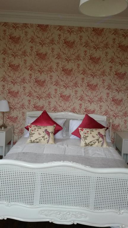 Saint-Séverin Le Chalet De Luxe Bed & Breakfast エクステリア 写真