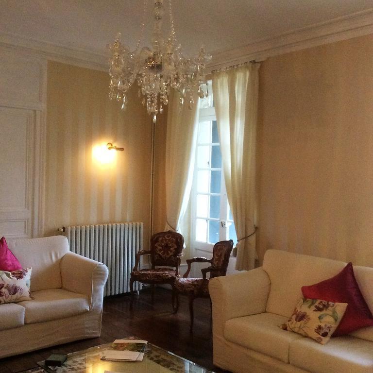 Saint-Séverin Le Chalet De Luxe Bed & Breakfast エクステリア 写真