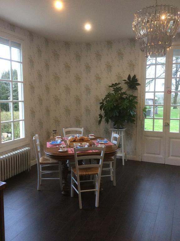 Saint-Séverin Le Chalet De Luxe Bed & Breakfast エクステリア 写真